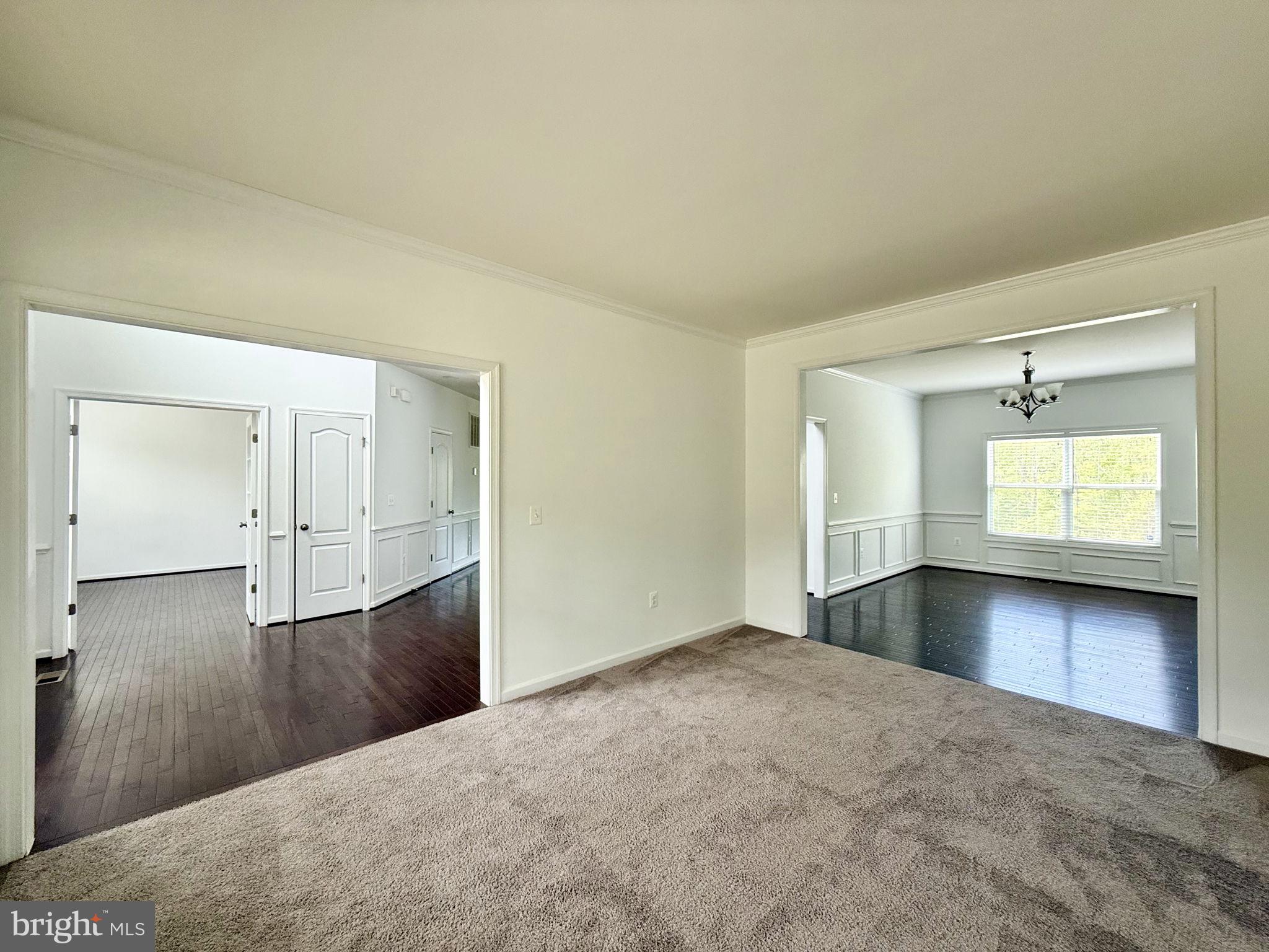 133 BROOKE POINT COURT