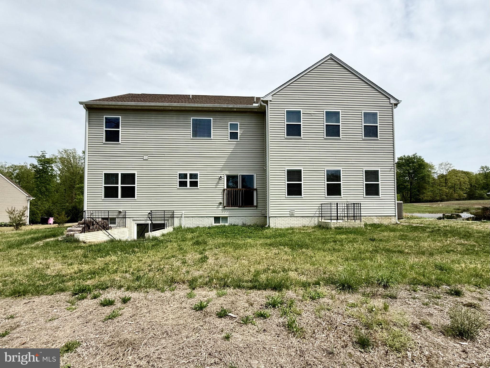 133 BROOKE POINT COURT