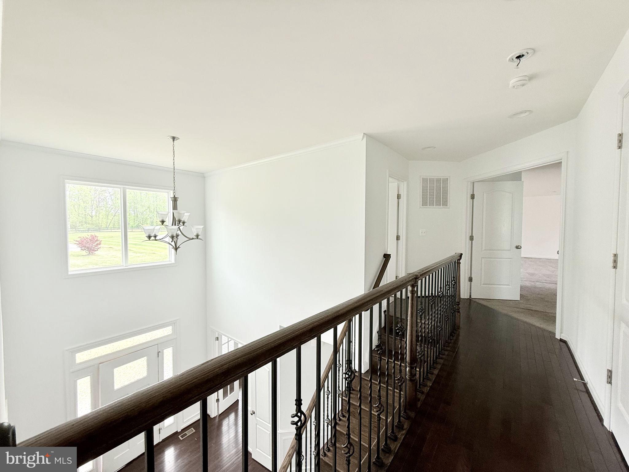 133 BROOKE POINT COURT