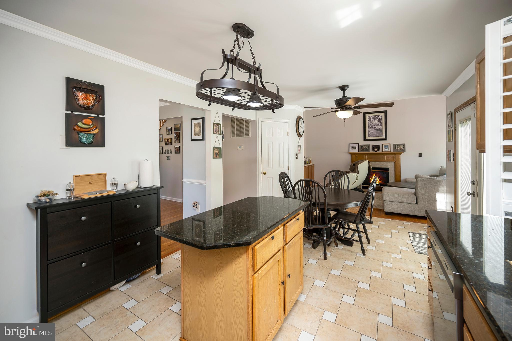 30 AURELIE DRIVE