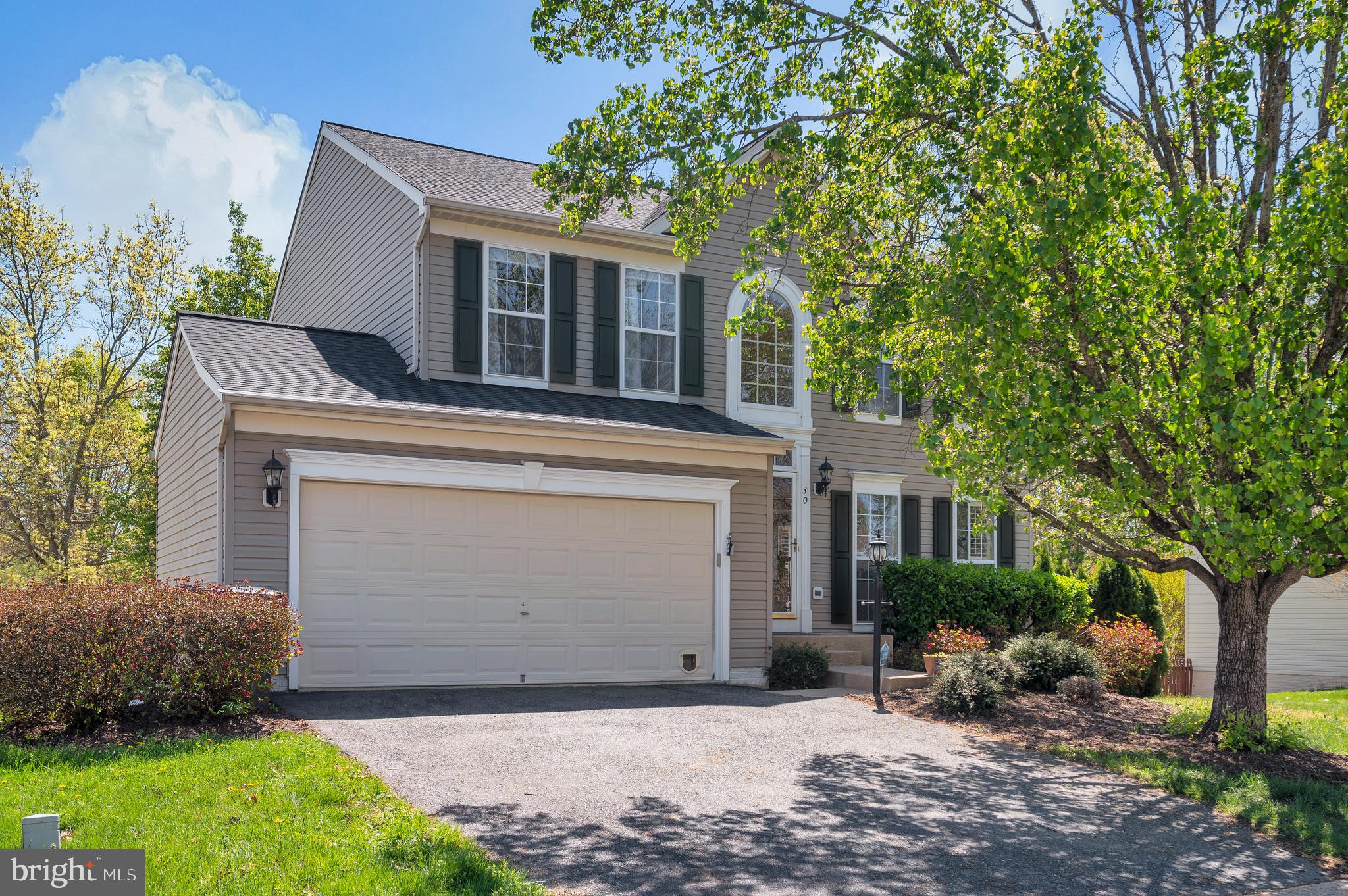 30 AURELIE DRIVE