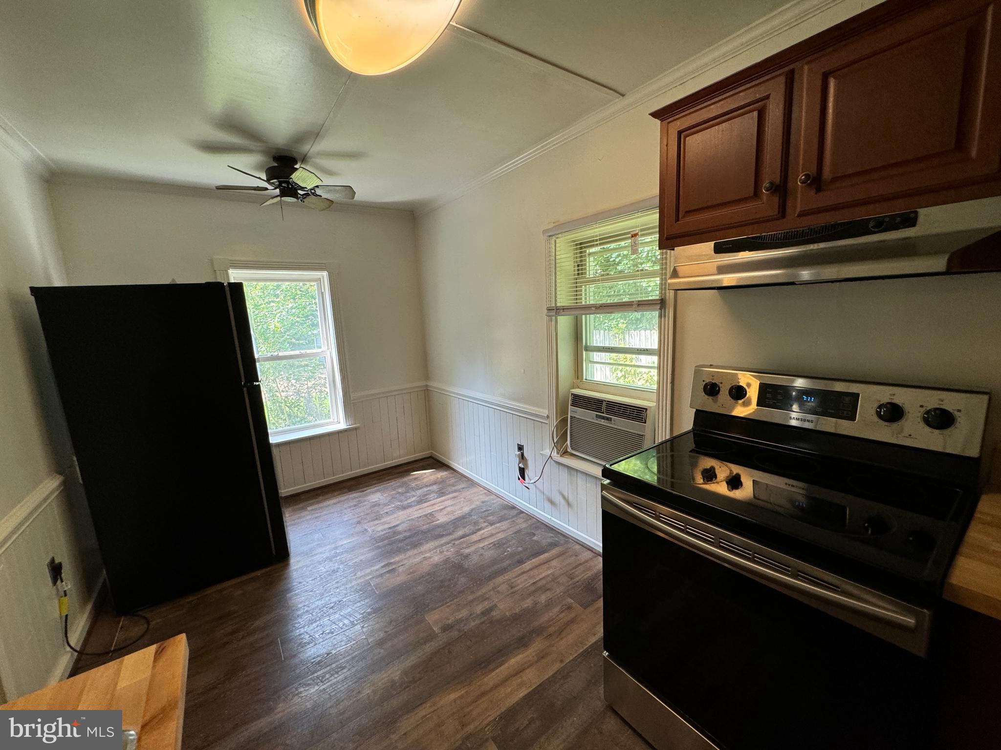 1005 MANNING DRIVE