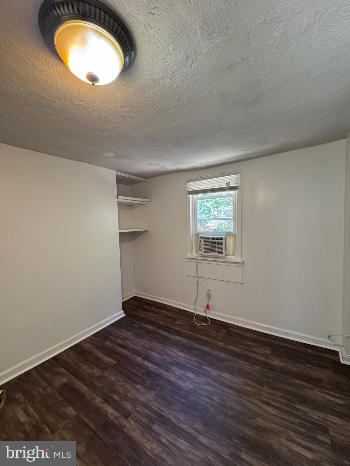 1005 MANNING DRIVE