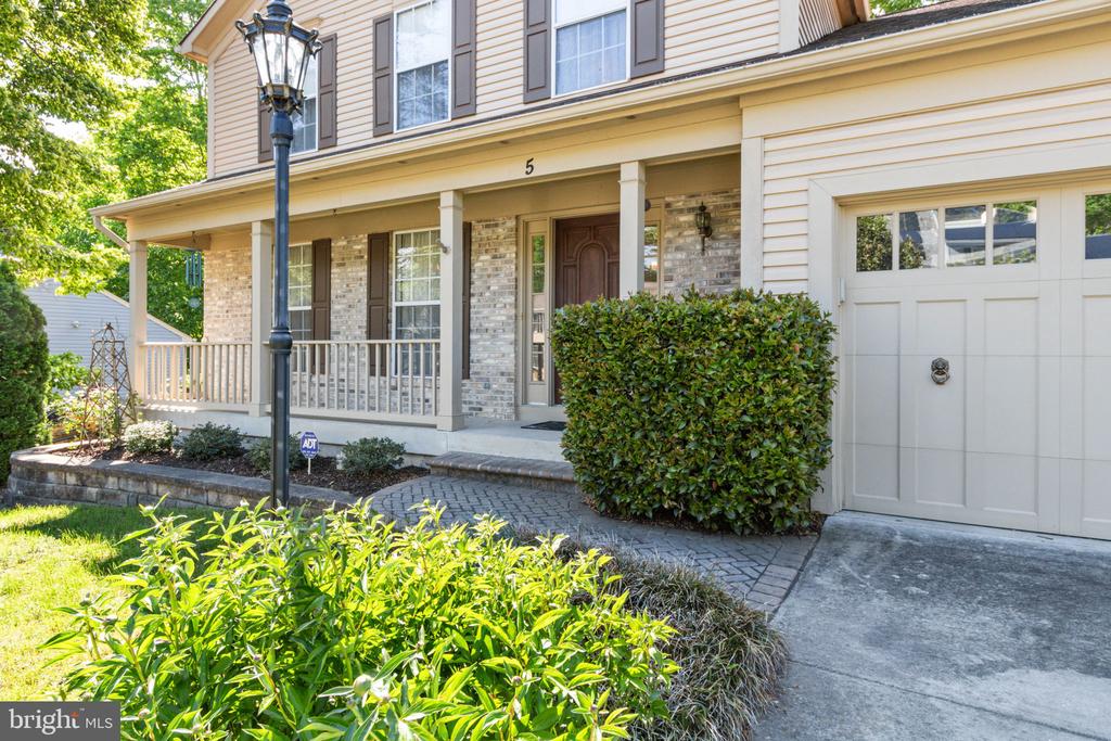 5 LAWHORN ROAD