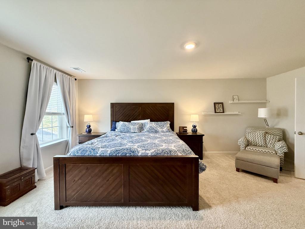 311 ROCK RAYMOND DRIVE