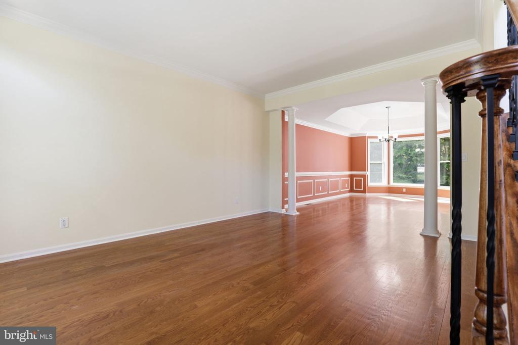 56 MONUMENT DRIVE