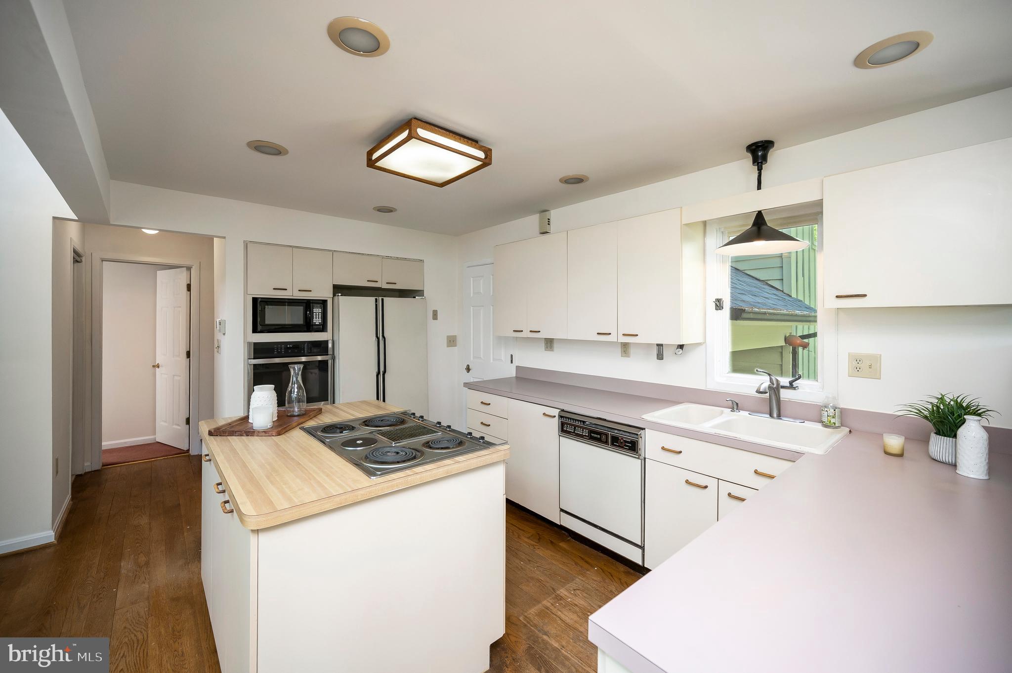 379 WOOD LANDING ROAD