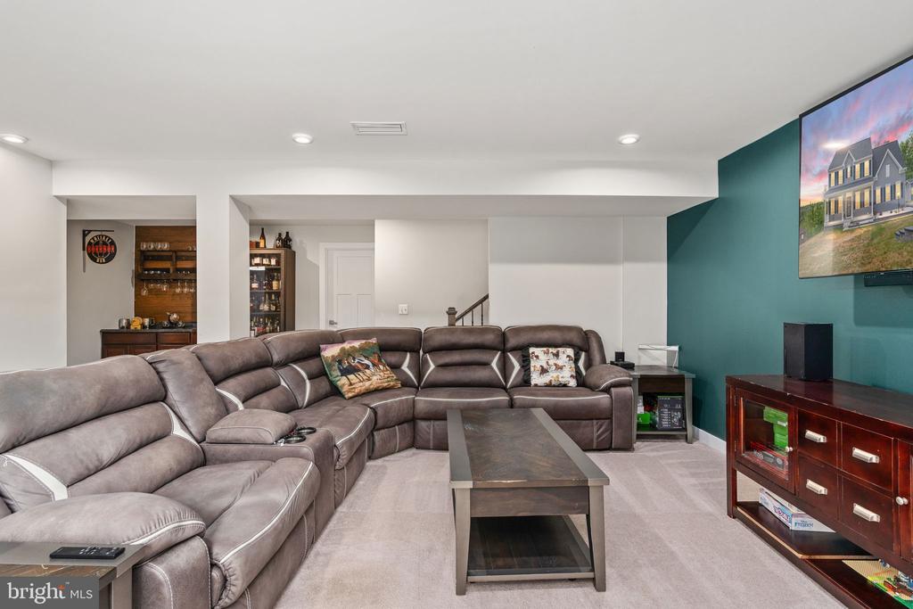 22 GRANVILLE DRIVE