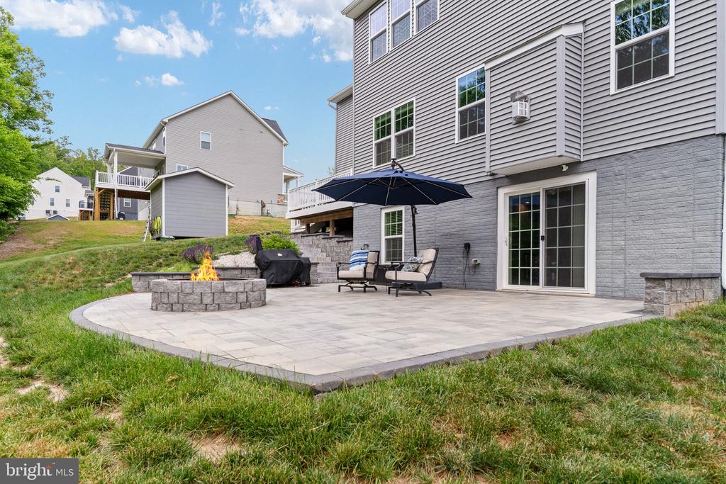 22 GRANVILLE DRIVE