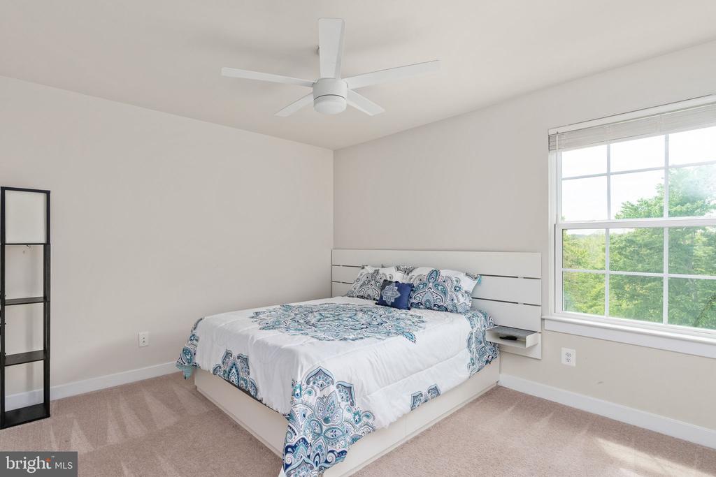 22 GRANVILLE DRIVE