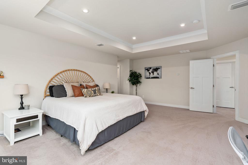 22 GRANVILLE DRIVE
