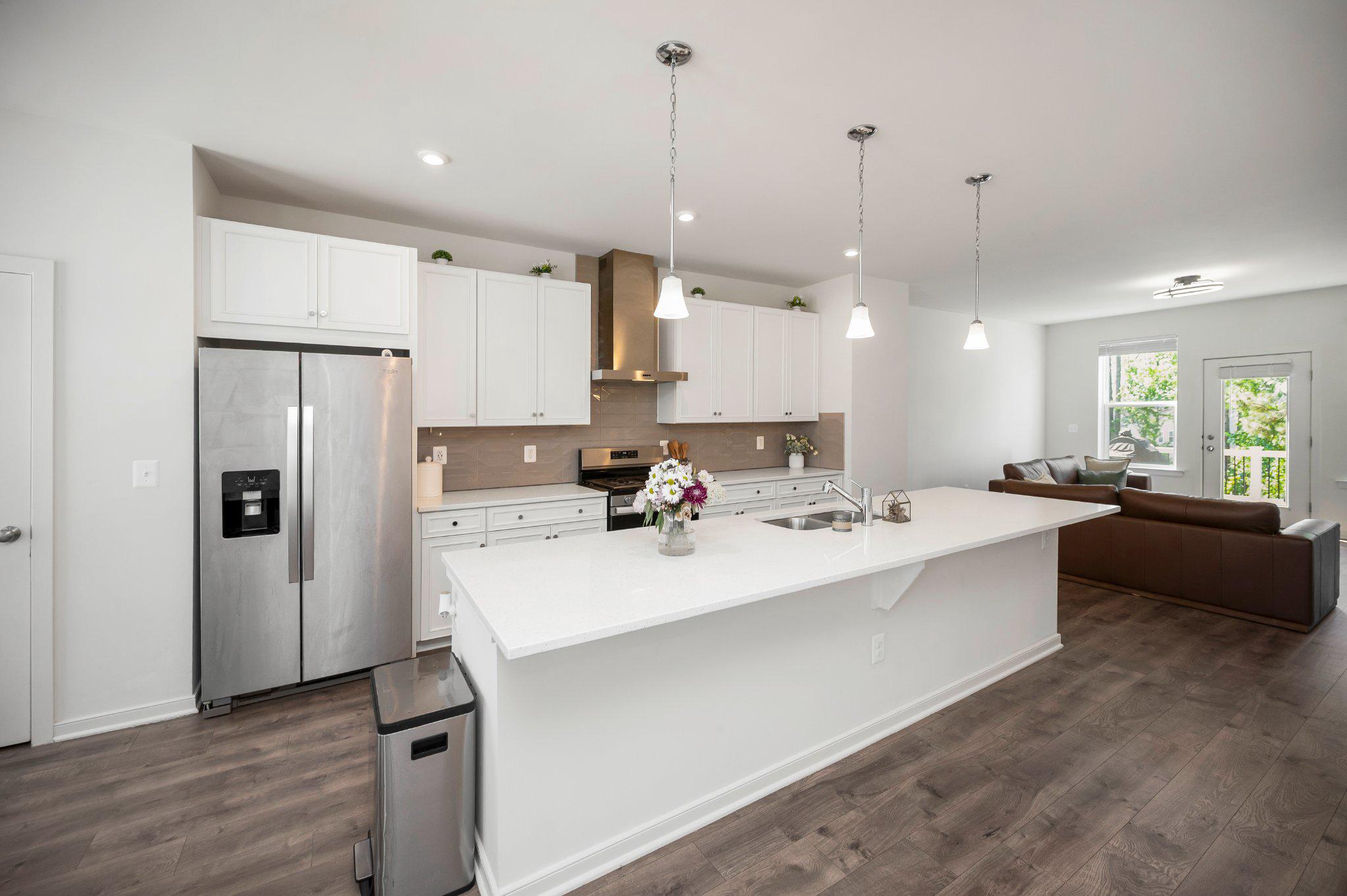 429 SNOWBERRY LANE