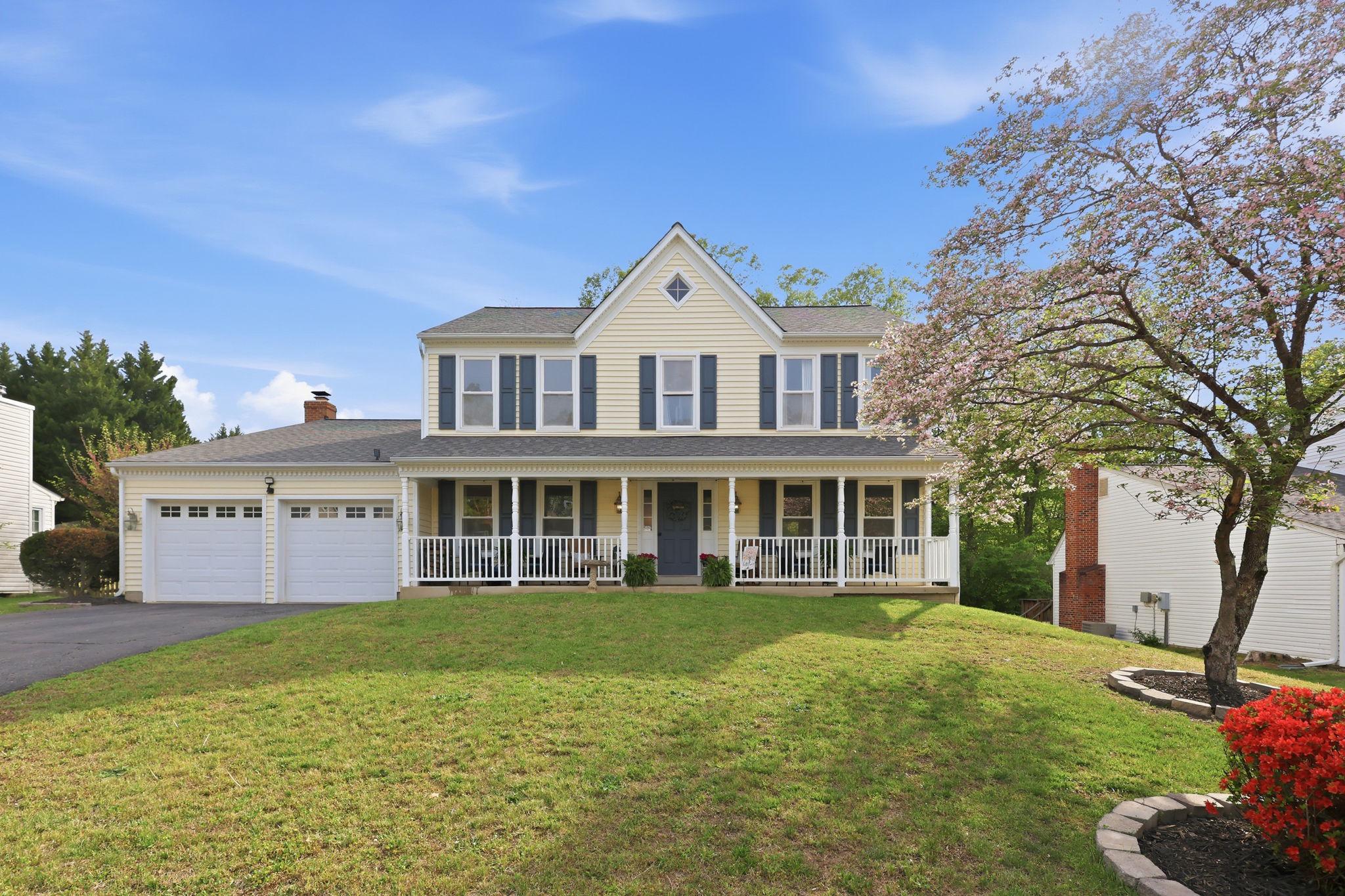 16 SUMMERWOOD DRIVE
