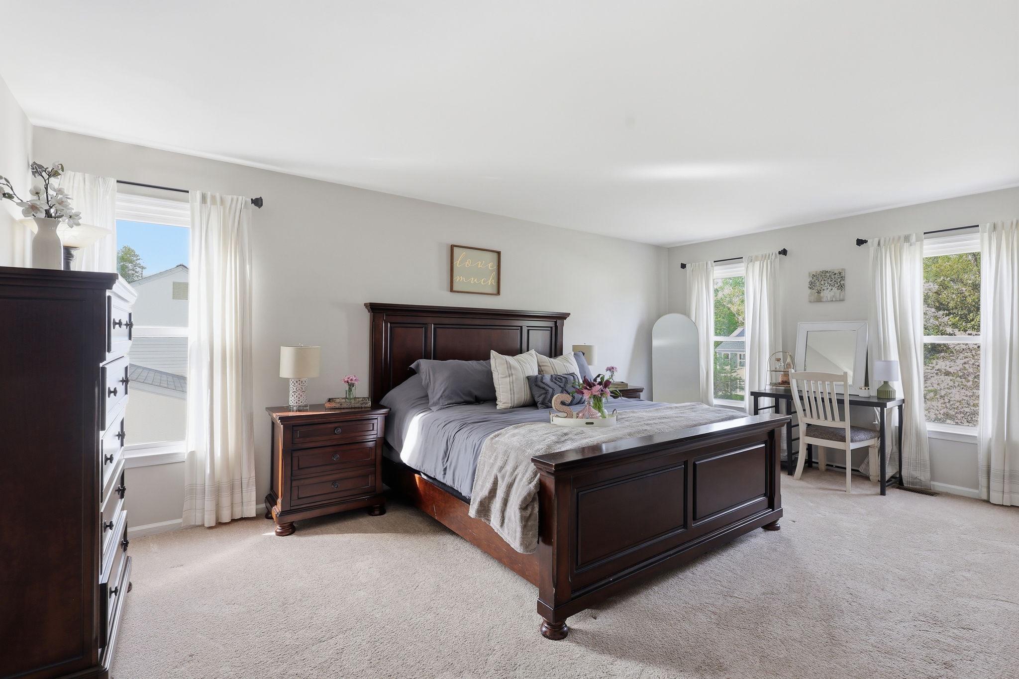 16 SUMMERWOOD DRIVE