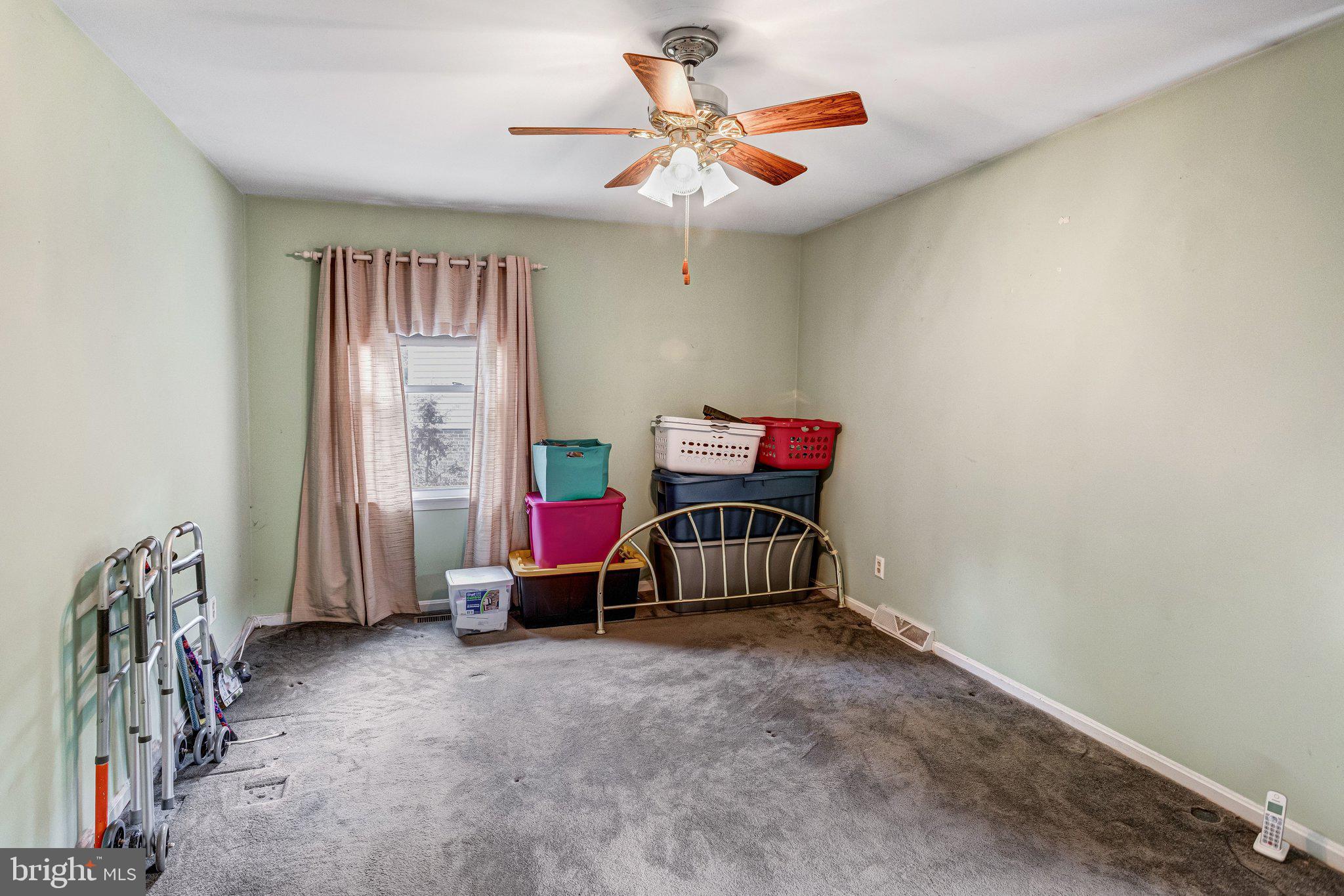 1208 WASHINGTON DRIVE