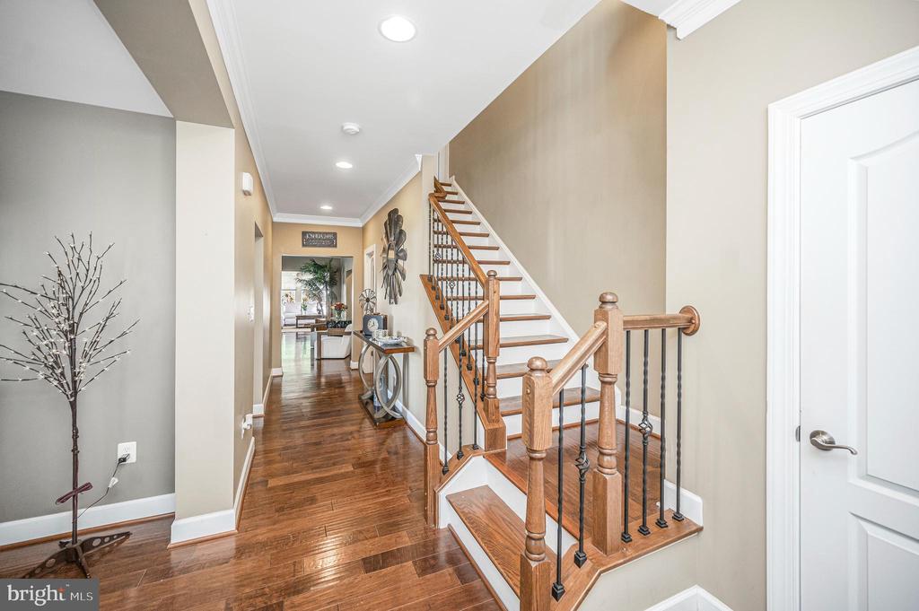 9 SUTTER DRIVE