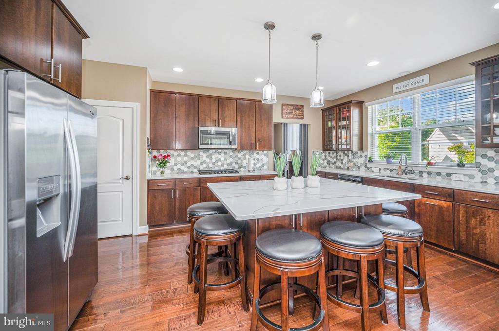 9 SUTTER DRIVE