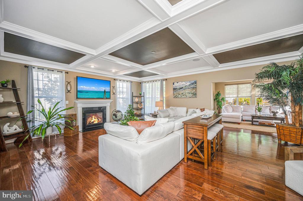9 SUTTER DRIVE
