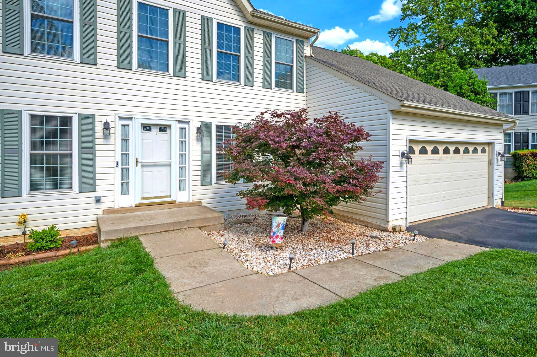 5 OLIVER COURT