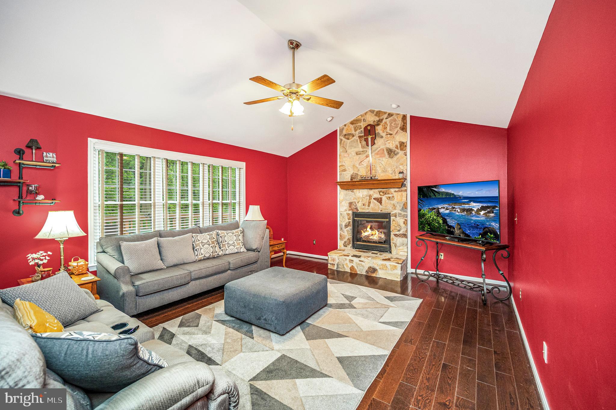 5 OLIVER COURT