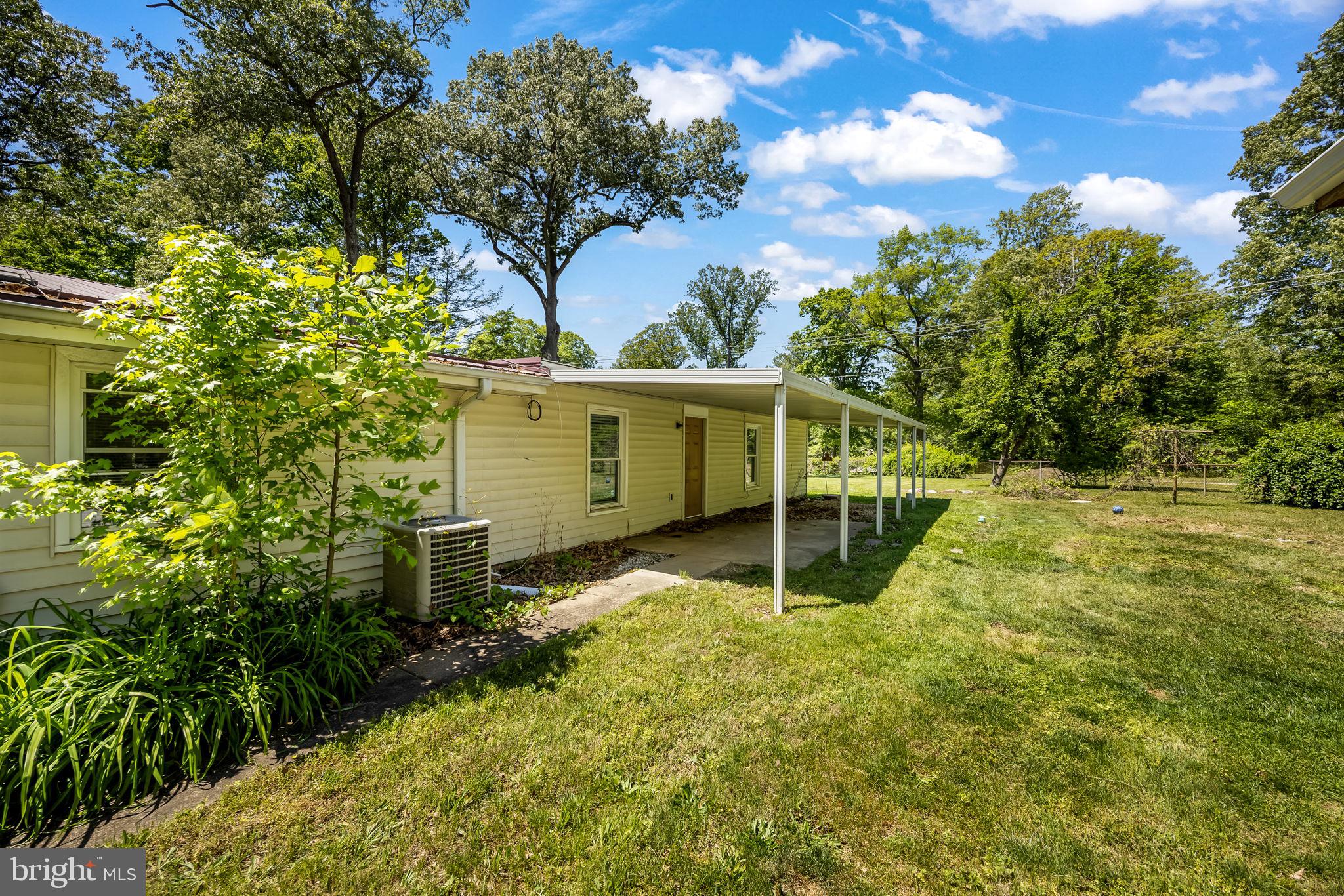 208 TELEGRAPH ROAD