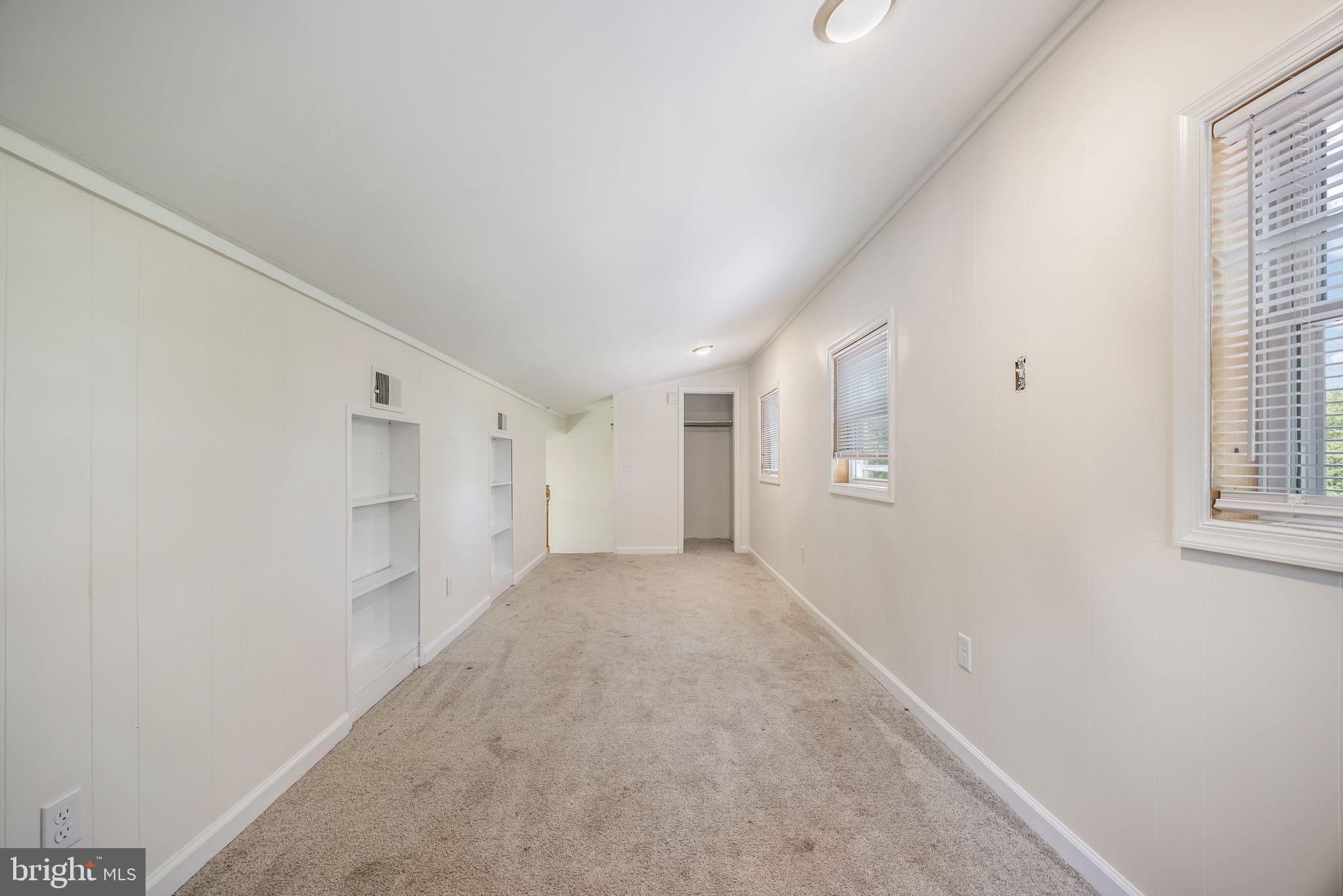 208 TELEGRAPH ROAD