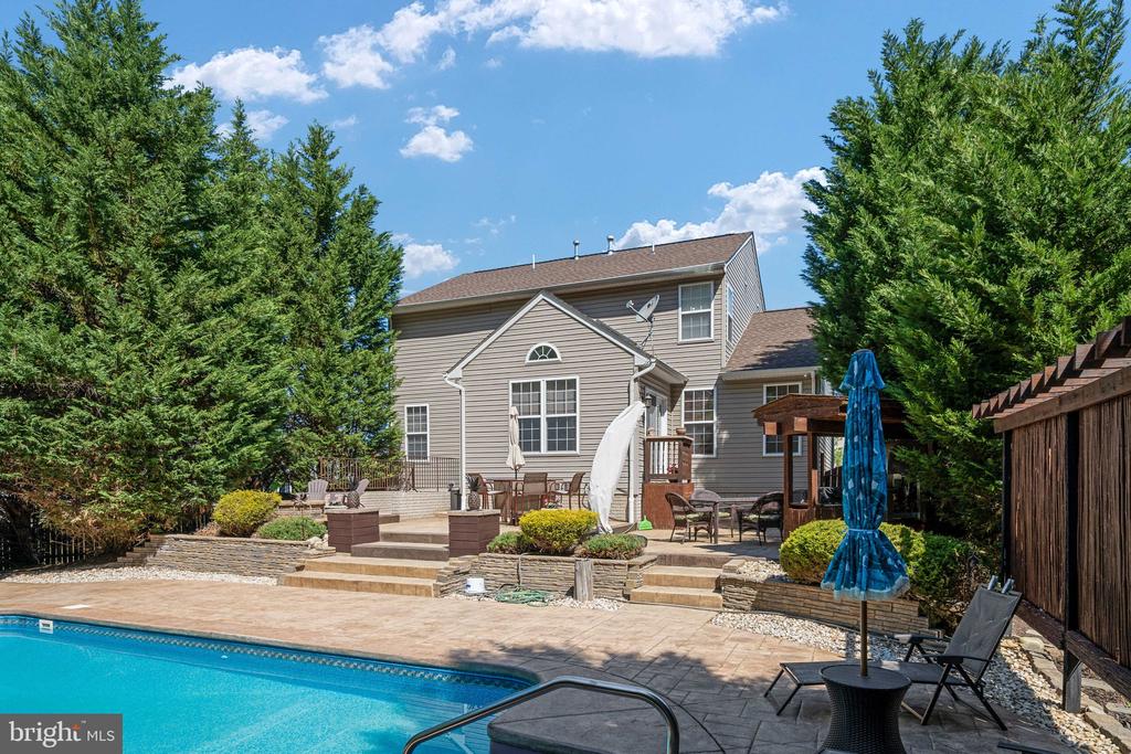 14 SANCTUARY LANE