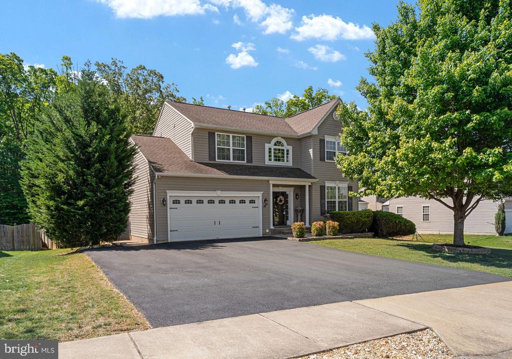 14 SANCTUARY LANE