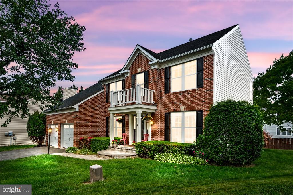 7 DUNKIRK LANE