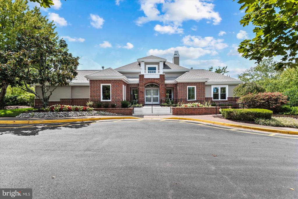 7 DUNKIRK LANE