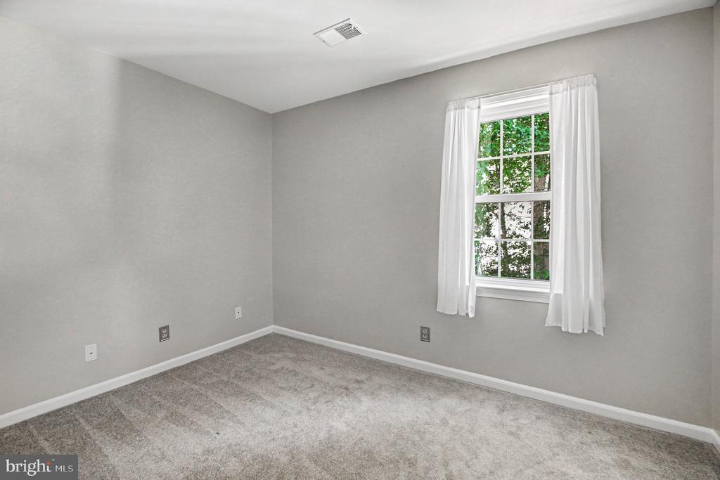 113 STRATFORD PLACE