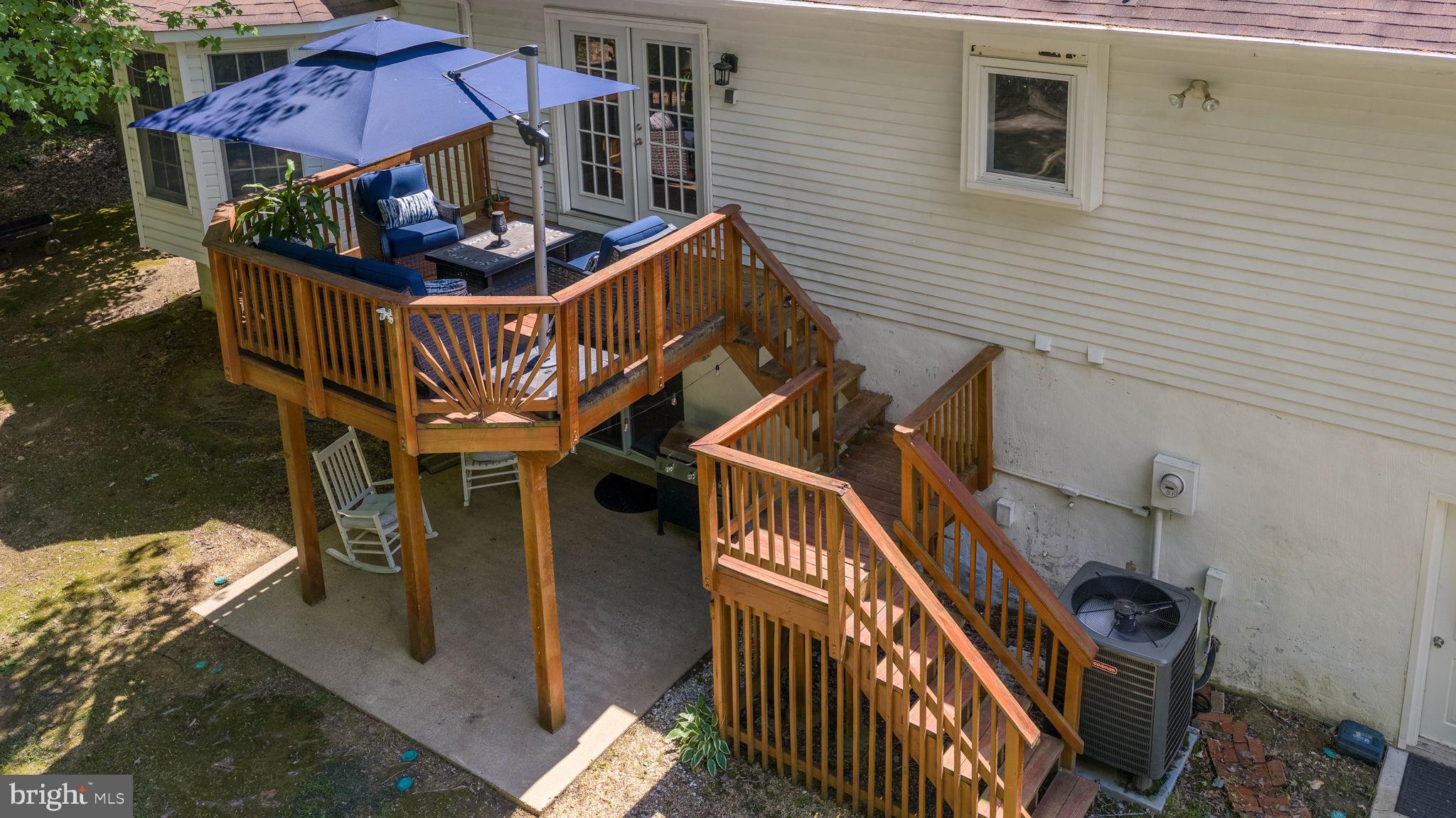 7 ROSEHAVEN STREET