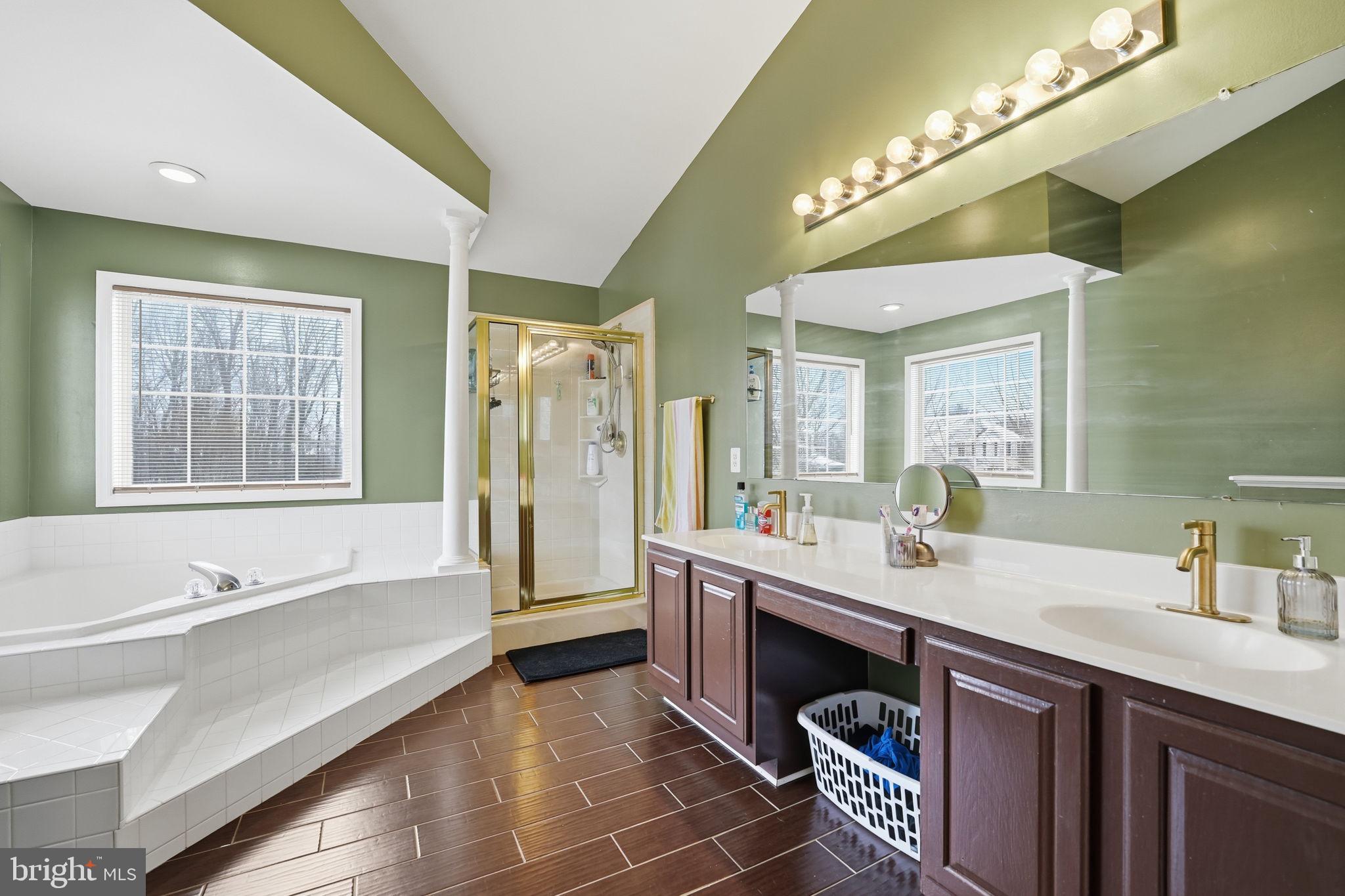 114 SAINT ROBERTS DRIVE