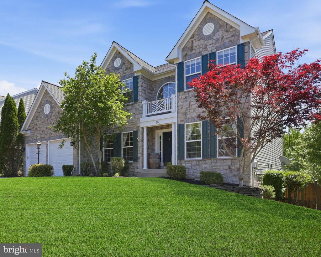 36 BISMARK DRIVE