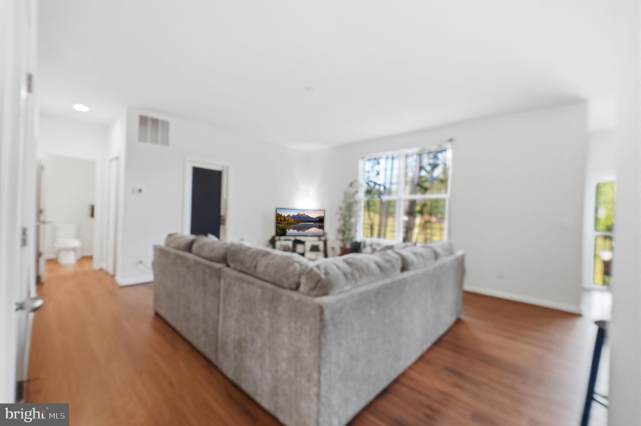 104 ARBORETUM LANE