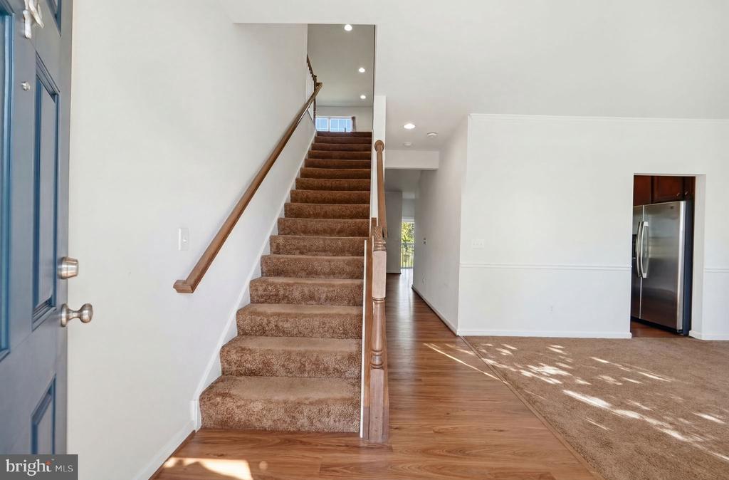 104 ARBORETUM LANE