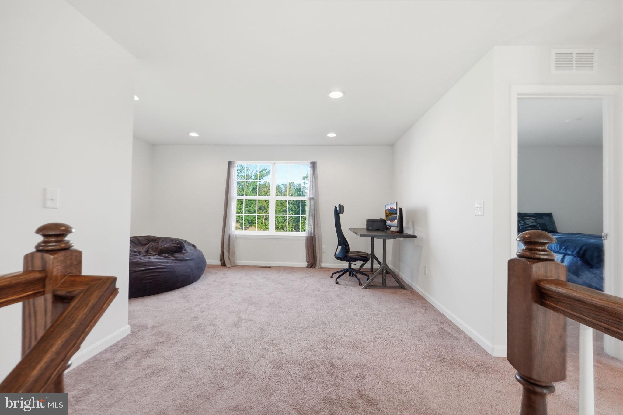 104 ARBORETUM LANE
