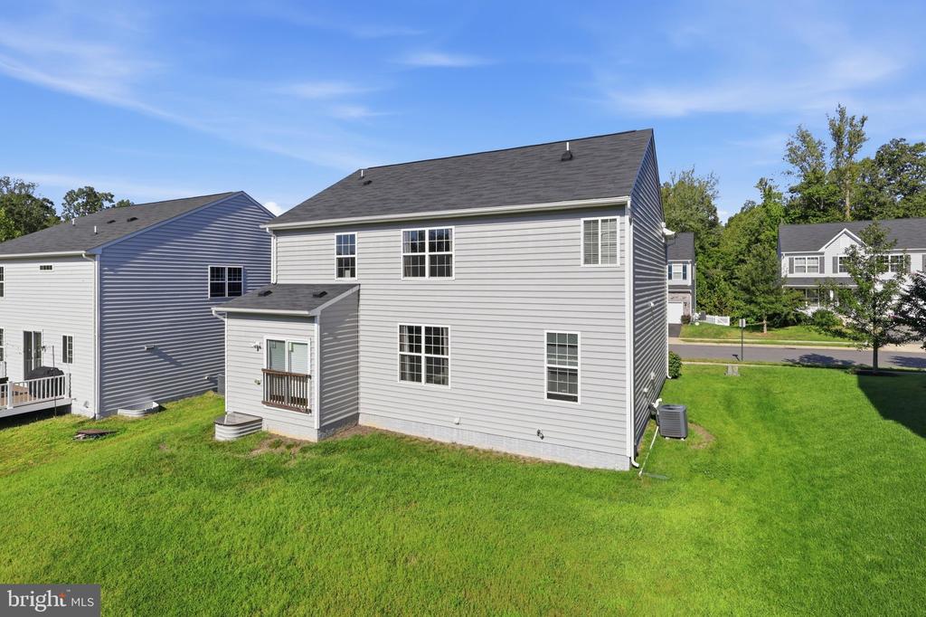 104 ARBORETUM LANE
