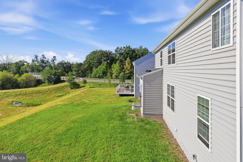 104 ARBORETUM LANE
