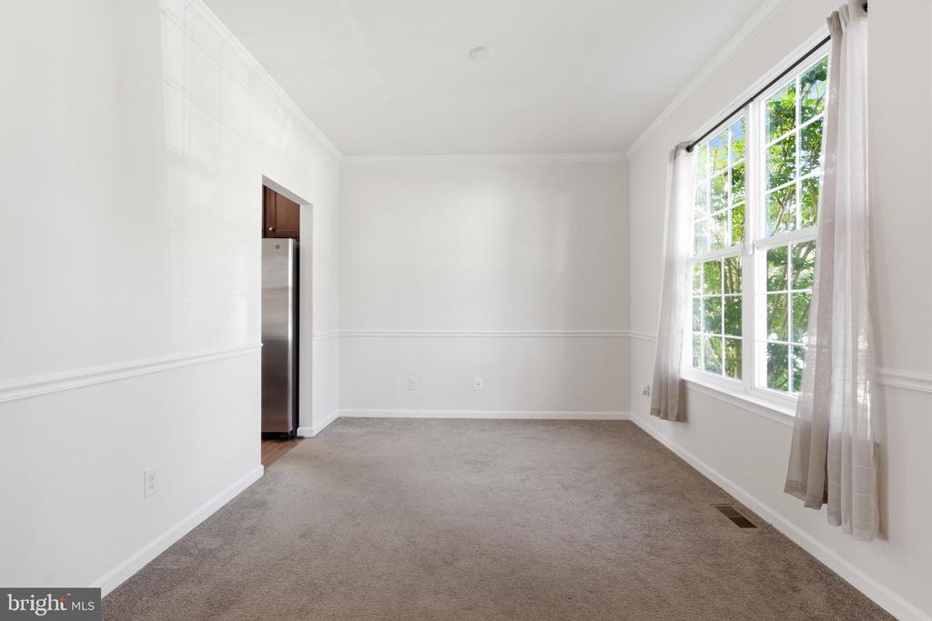 104 ARBORETUM LANE