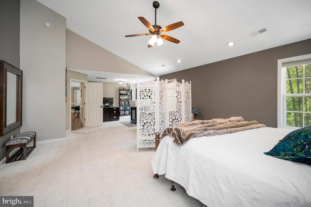 131 ARDEN LANE