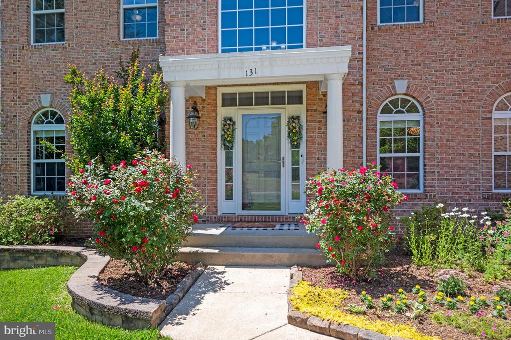 131 ARDEN LANE