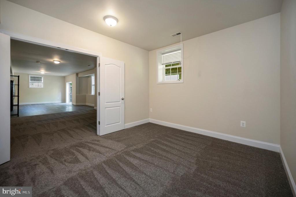 64 MACGREGOR RIDGE ROAD