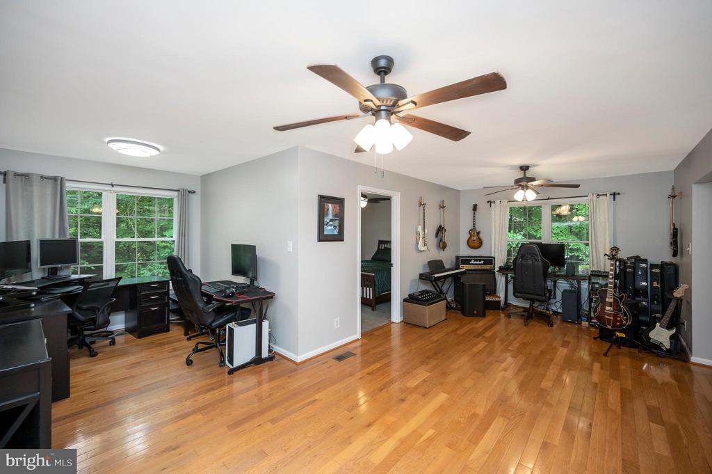 679 CROPP ROAD