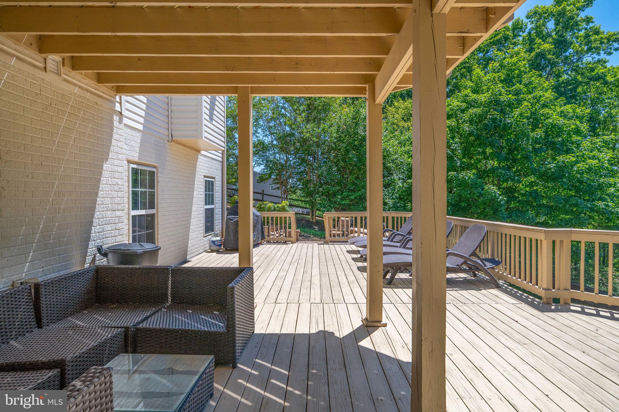76 HIGH RIDGE DRIVE
