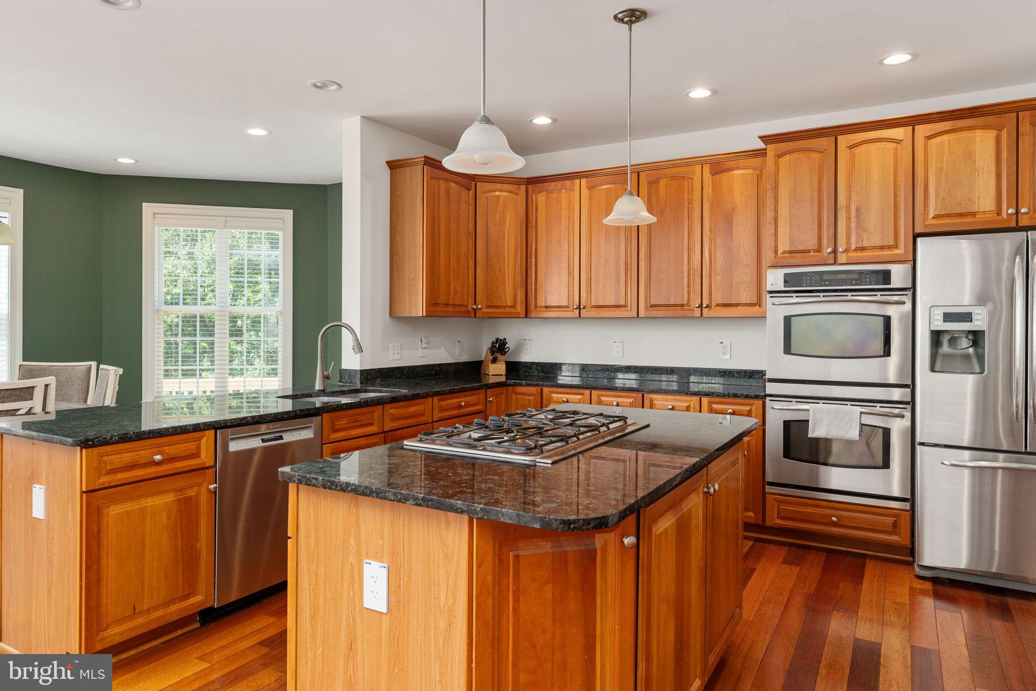 76 HIGH RIDGE DRIVE
