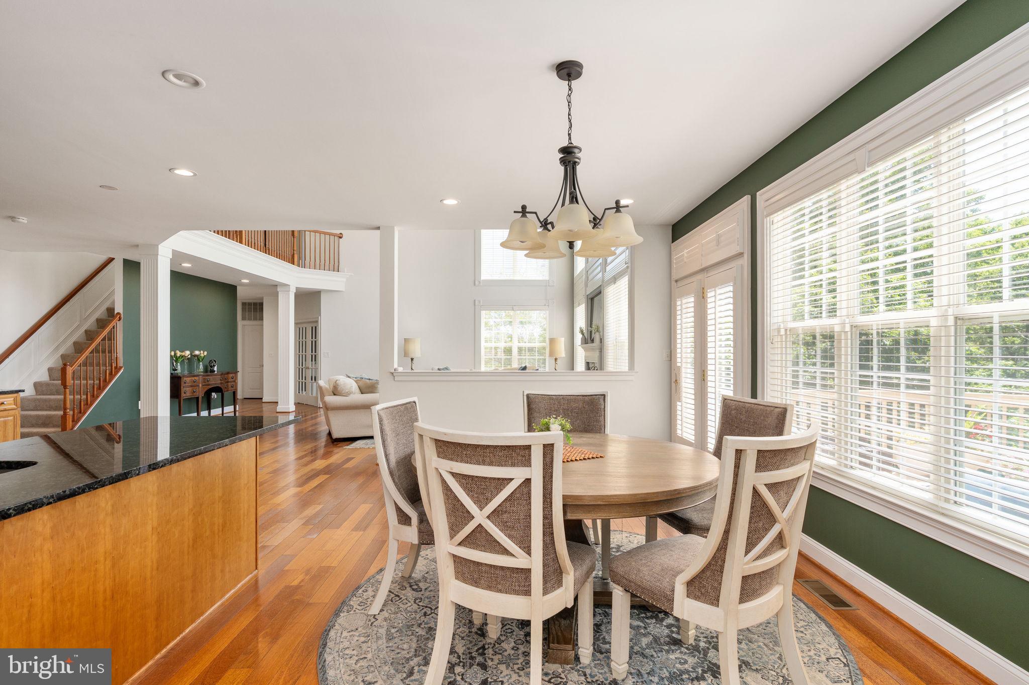 76 HIGH RIDGE DRIVE