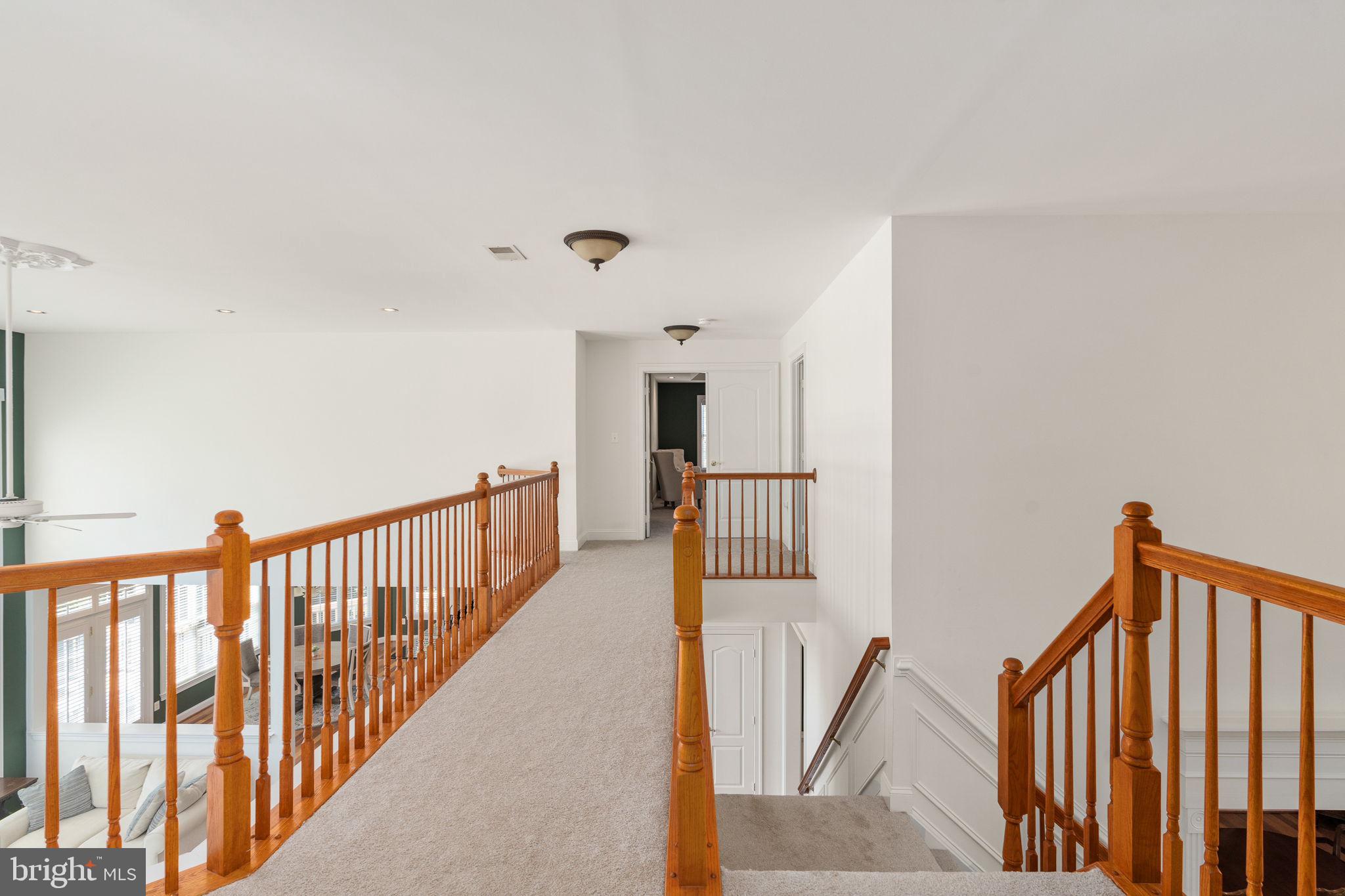 76 HIGH RIDGE DRIVE