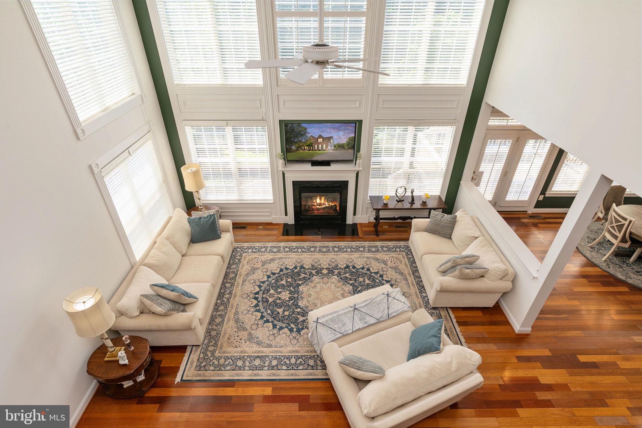 76 HIGH RIDGE DRIVE