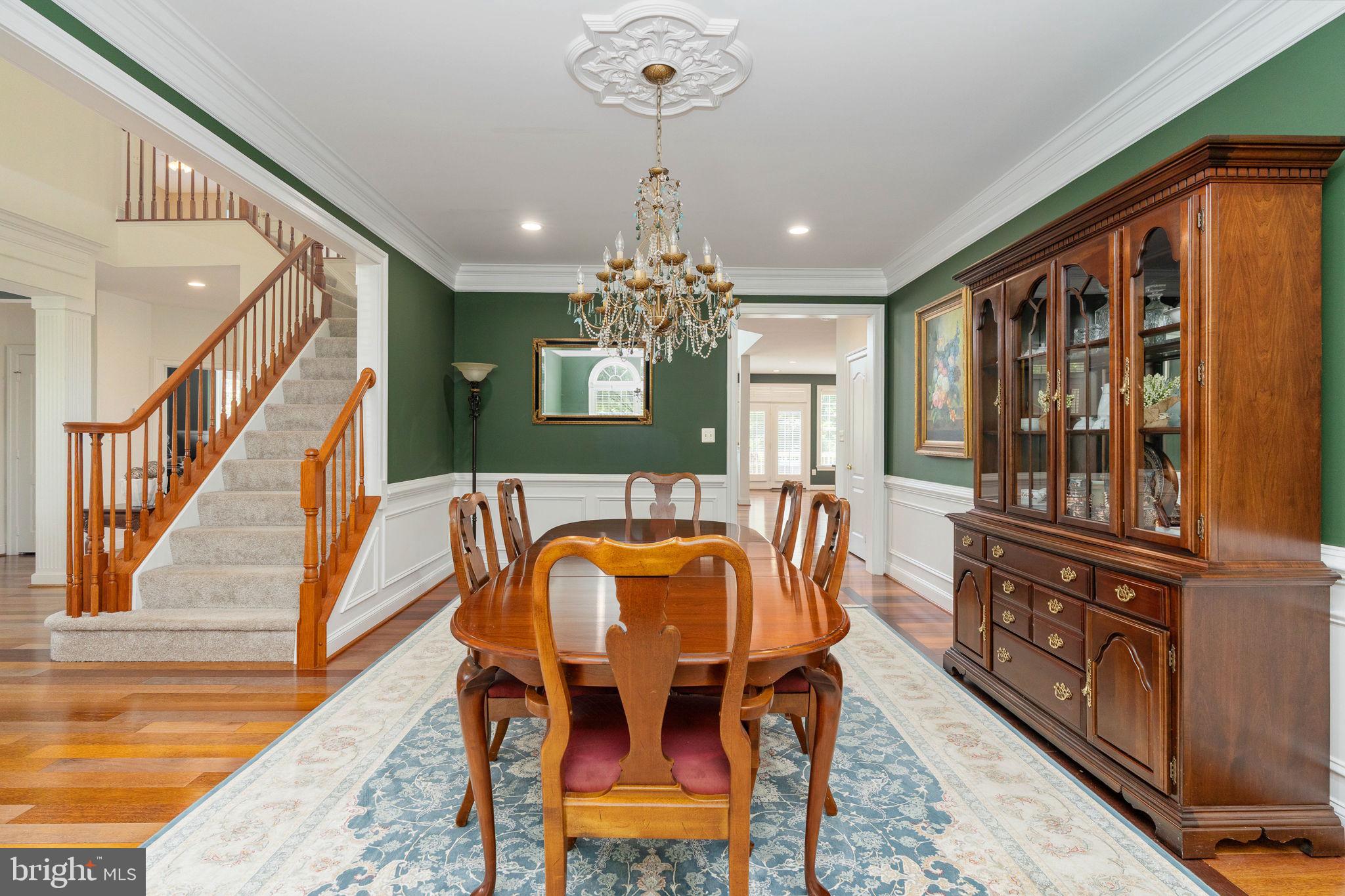 76 HIGH RIDGE DRIVE